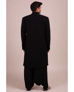 Mandarin Collar Full Sleeve Sherwani With Collar Clasp Fastening